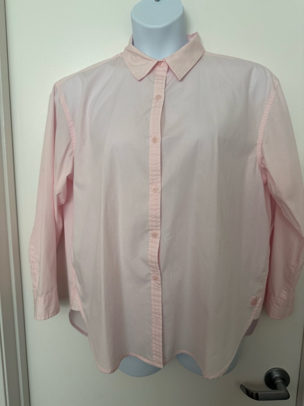 Gloria Vanderbilt Pale Pink Collared Shirt